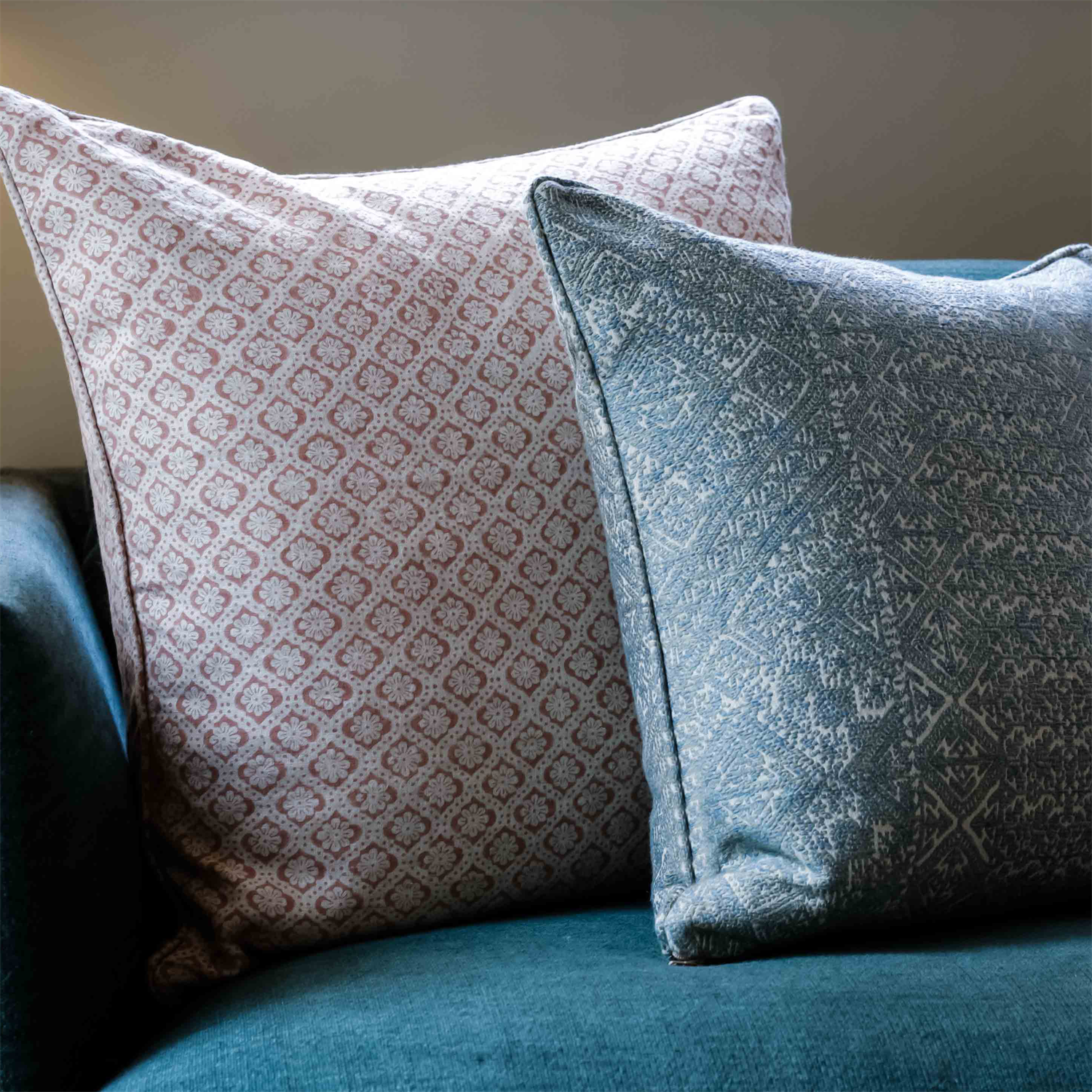 Fabrics, Soft Furnishings & Furniture — image 16